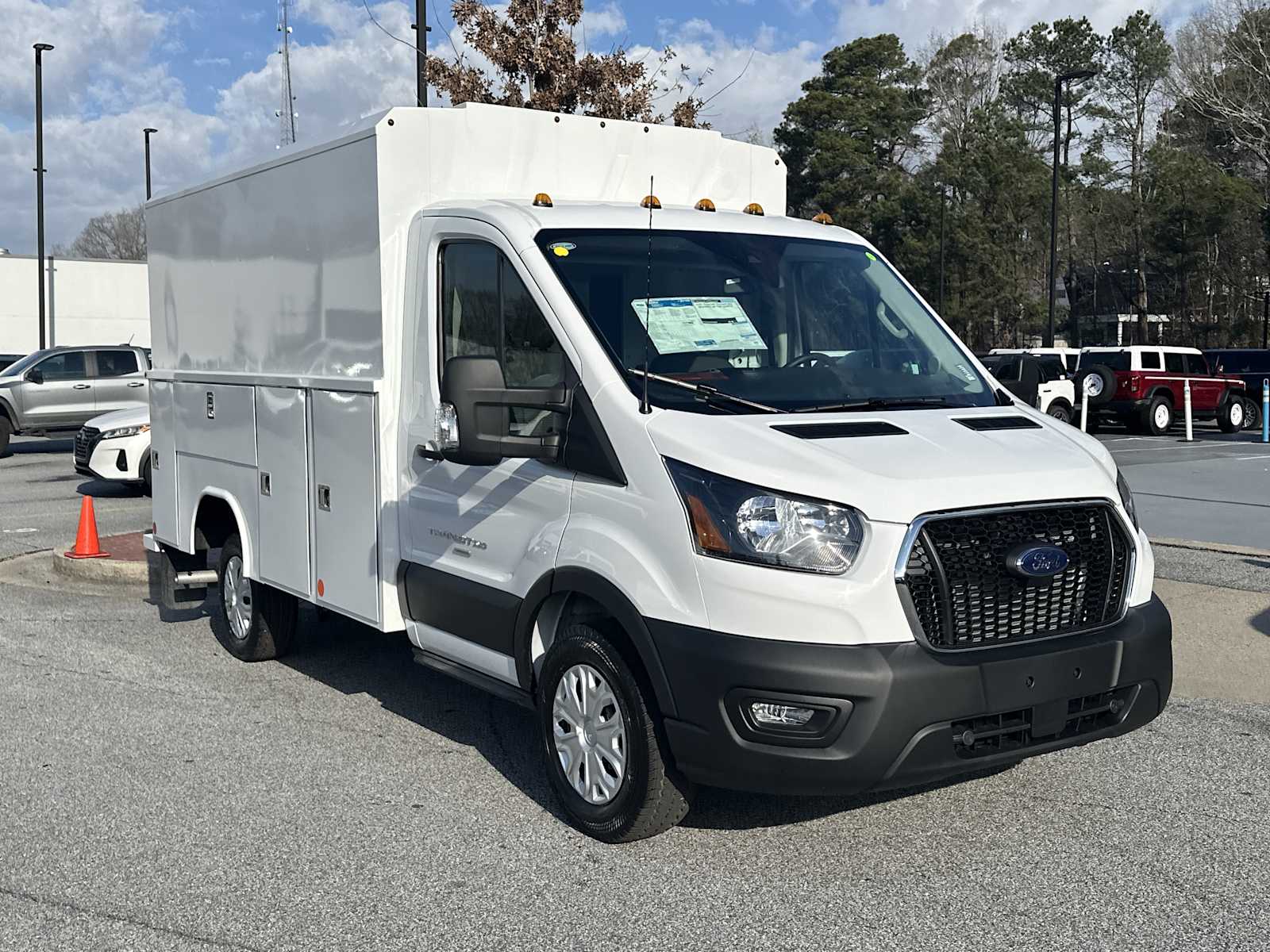 2025 Ford Transit Cutaway