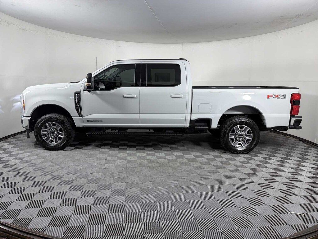 New 2026 Ford F-250 Lariat Truck Crew Cab