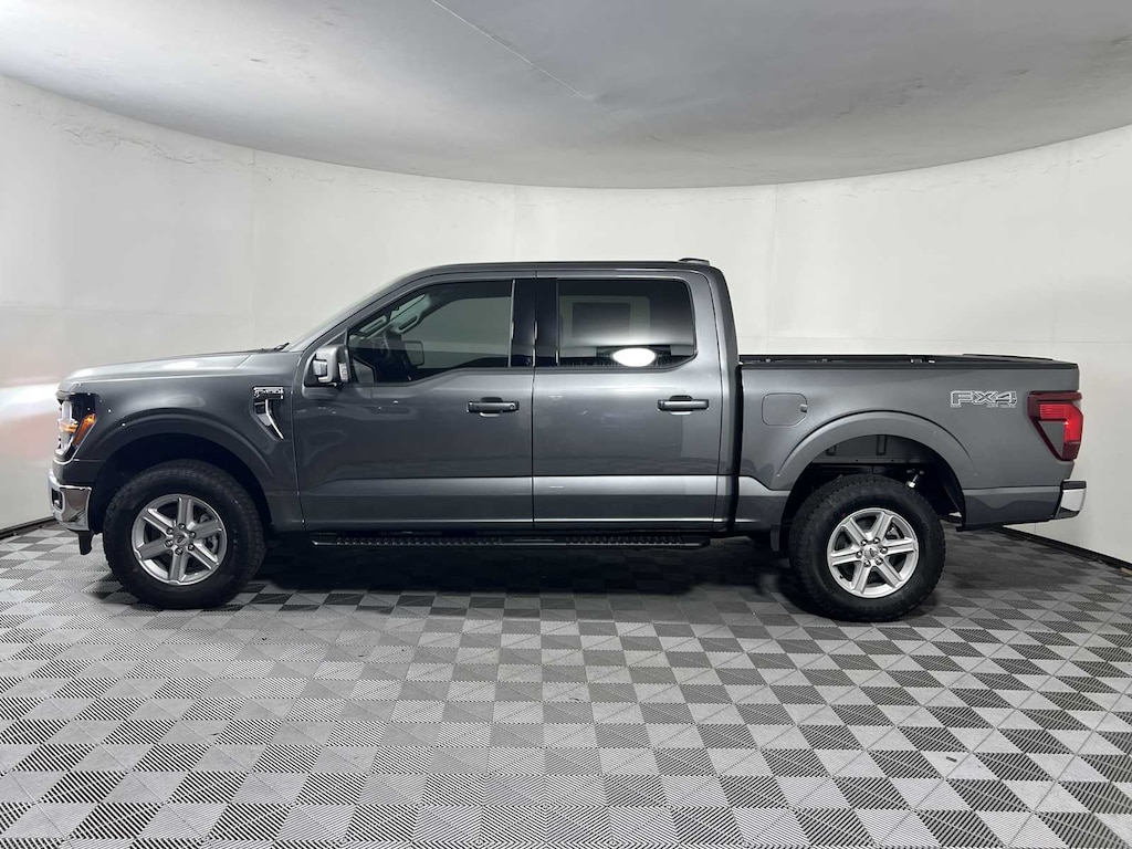 New 2026 Ford F-150 XLT Truck SuperCrew Cab