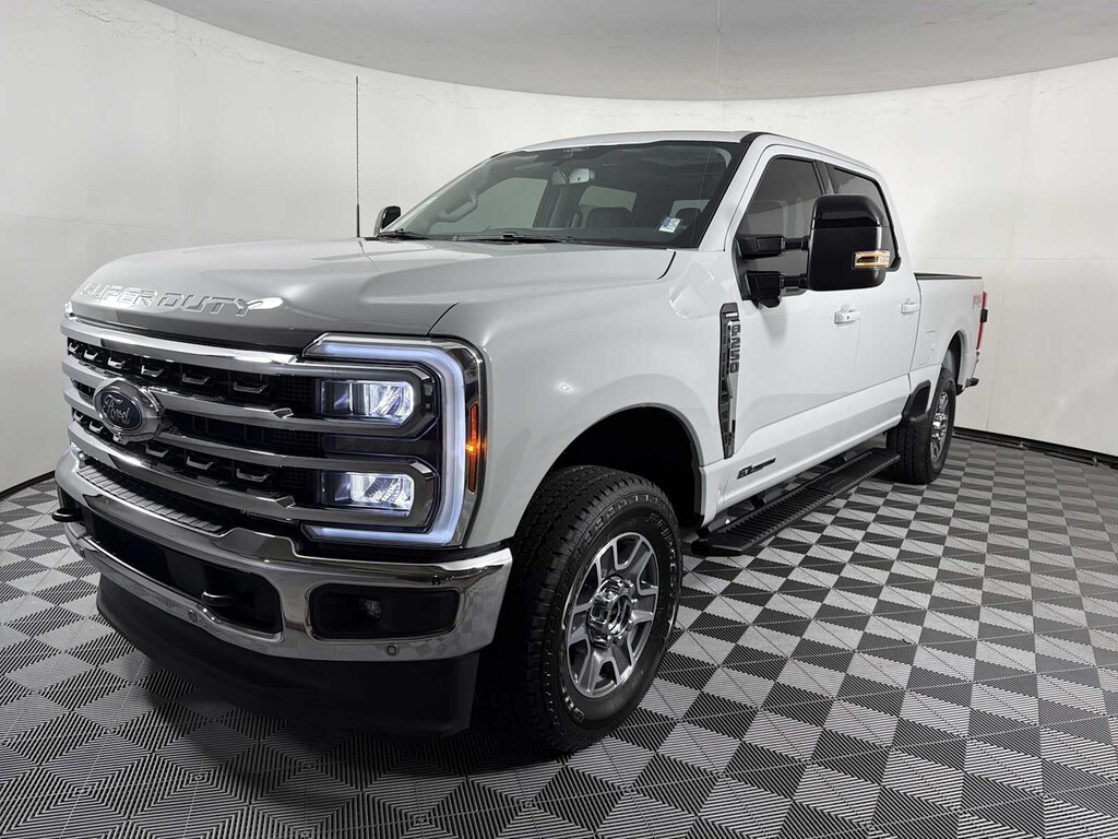 New 2026 Ford F-250 Lariat Truck Crew Cab