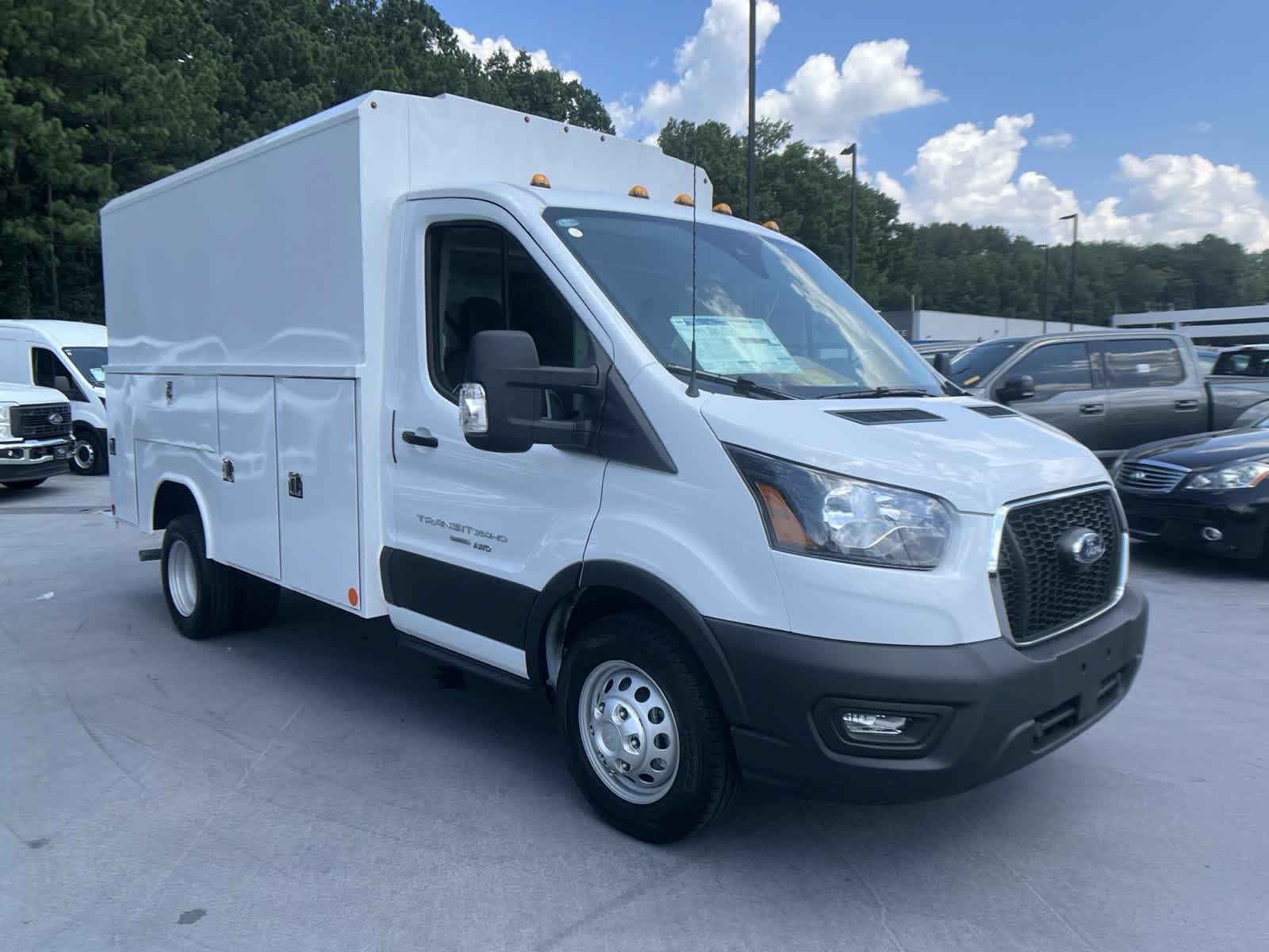 2024 Ford Transit Cutaway