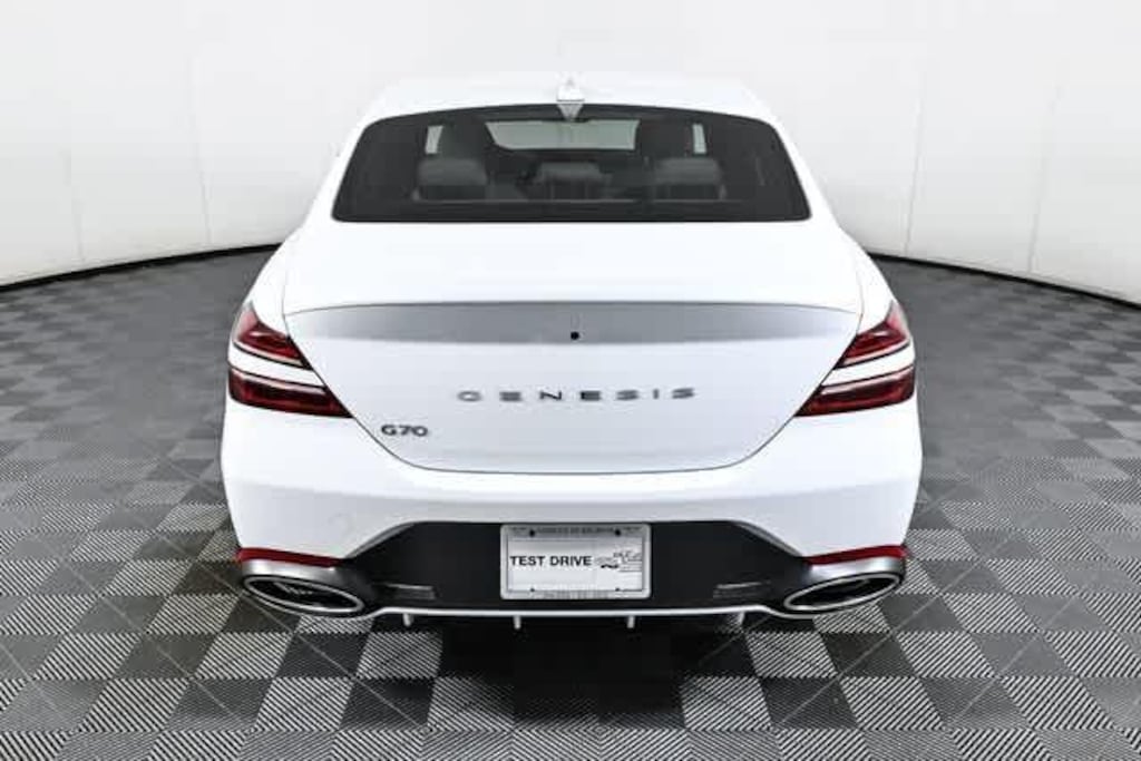 Used 2025 Genesis G70 2.5T Sedan