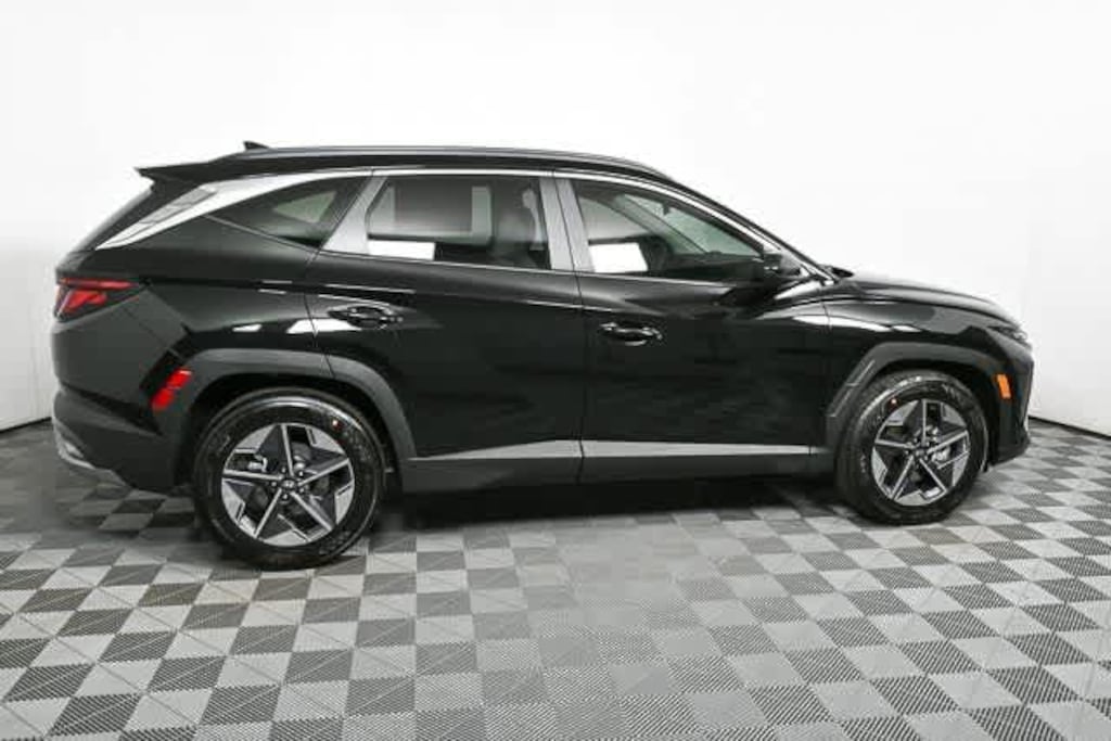 New 2026 Hyundai Tucson SEL SUV