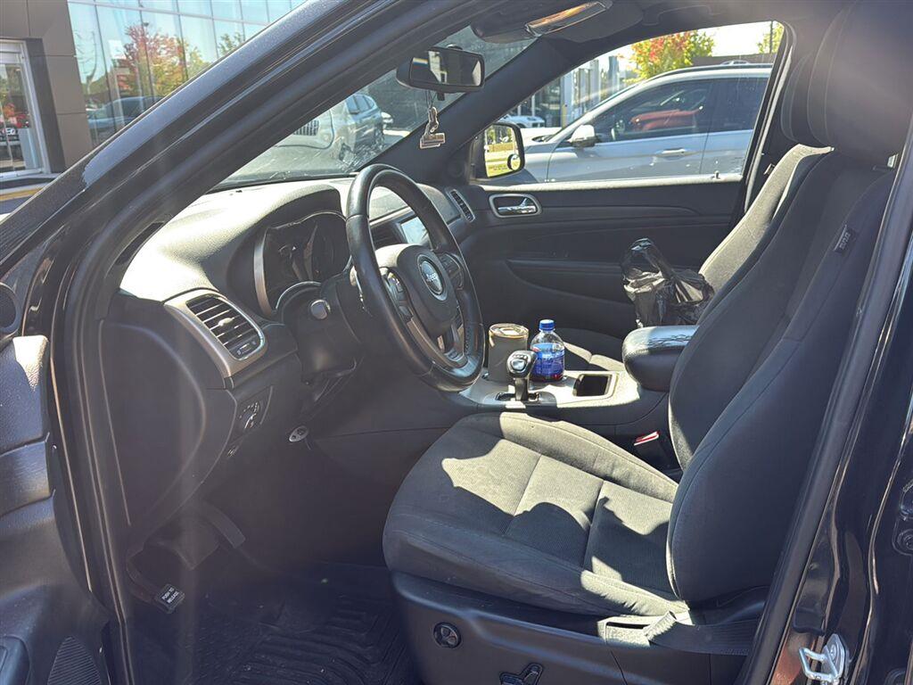 Used 2015 Jeep Grand Cherokee Laredo SUV