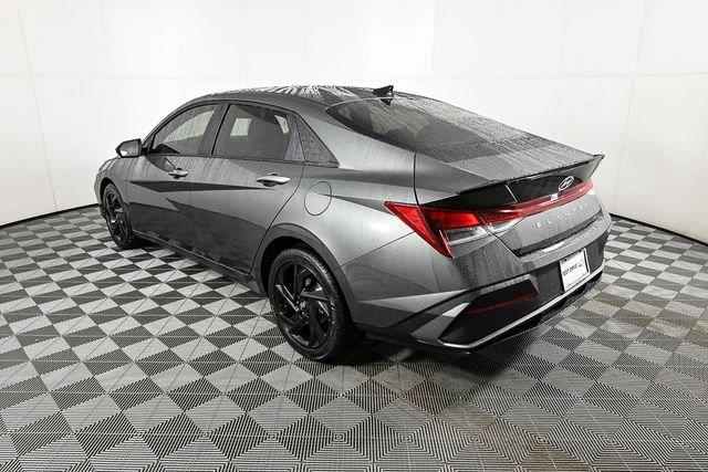 New 2026 Hyundai Elantra SEL Sport Sedan