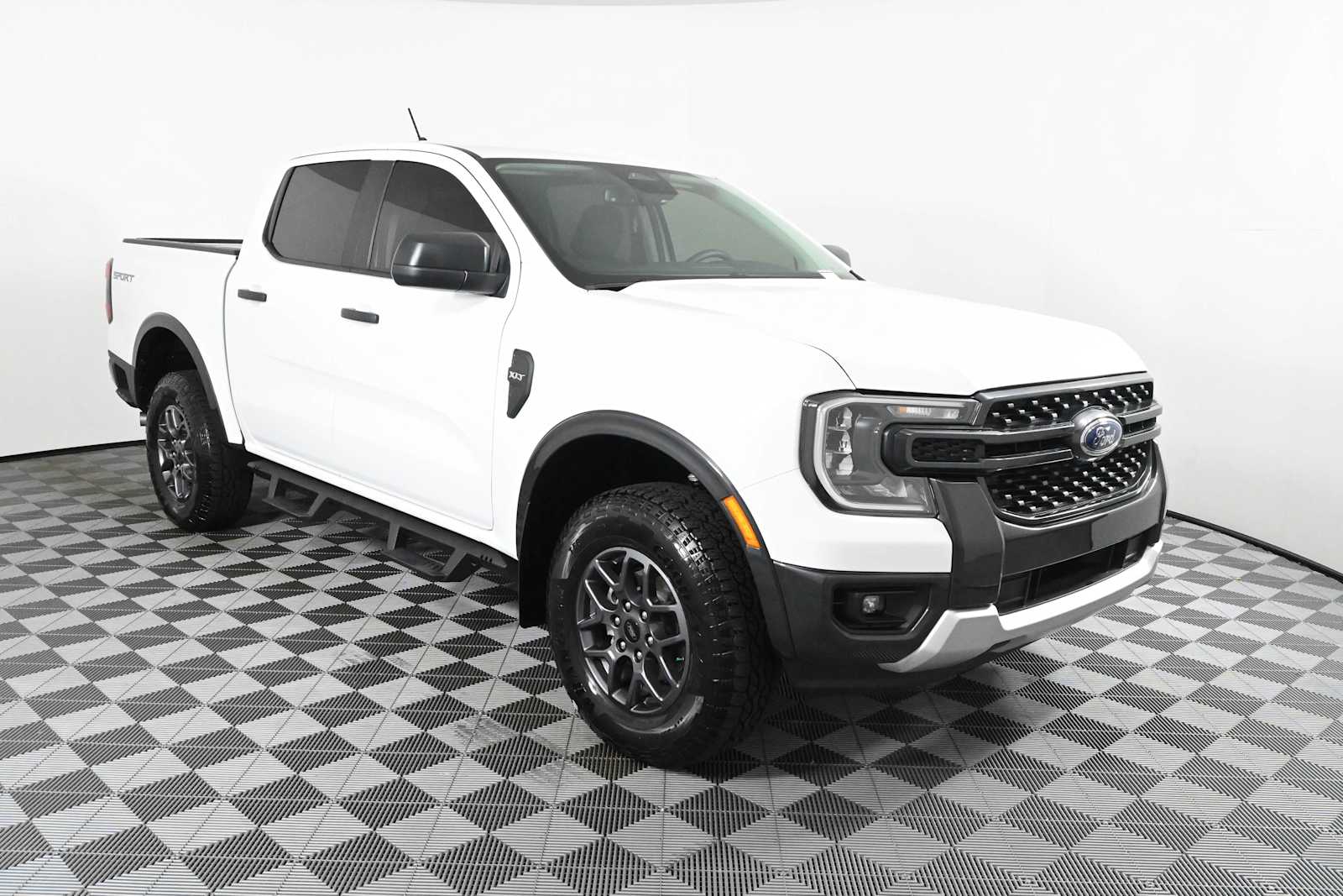 Used 2024 Ford Ranger XLT SuperCrew