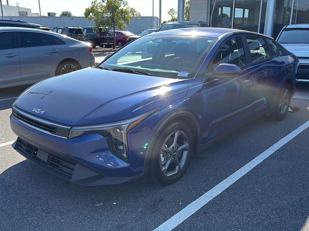 Certified 2025 Kia K4 LXS Sedan