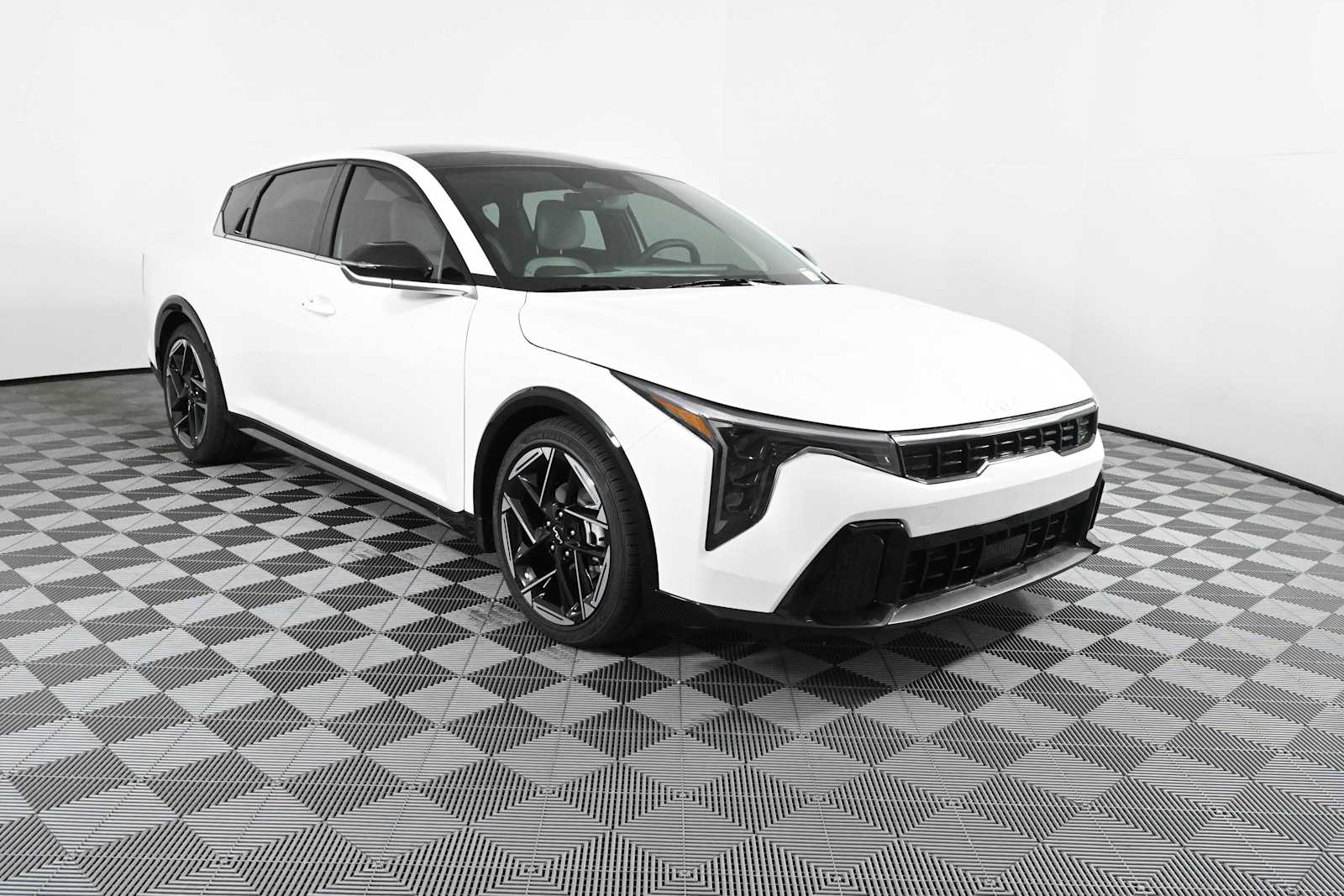  Kia K4