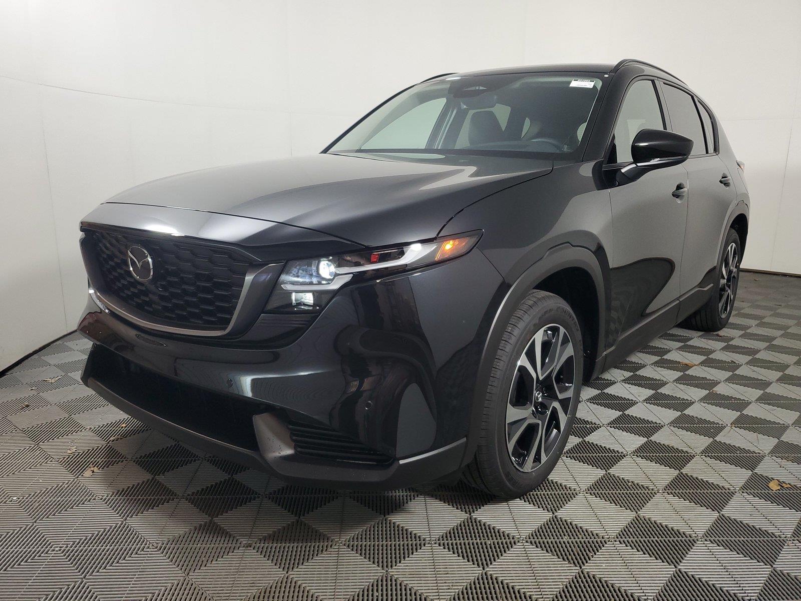 New 2026 Mazda CX-5 2.5 S Preferred SUV