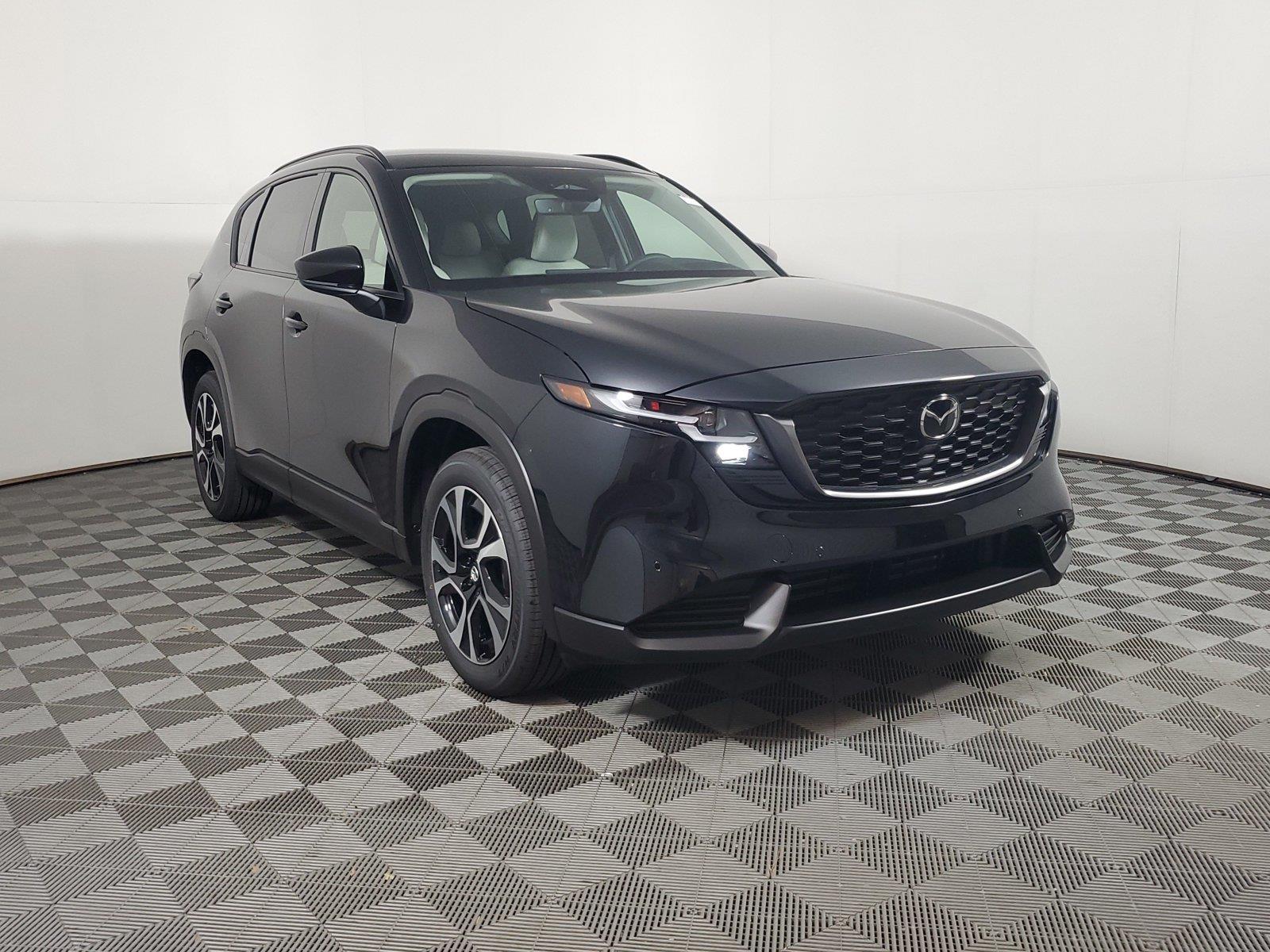 New 2026 Mazda CX-5 2.5 S Preferred SUV