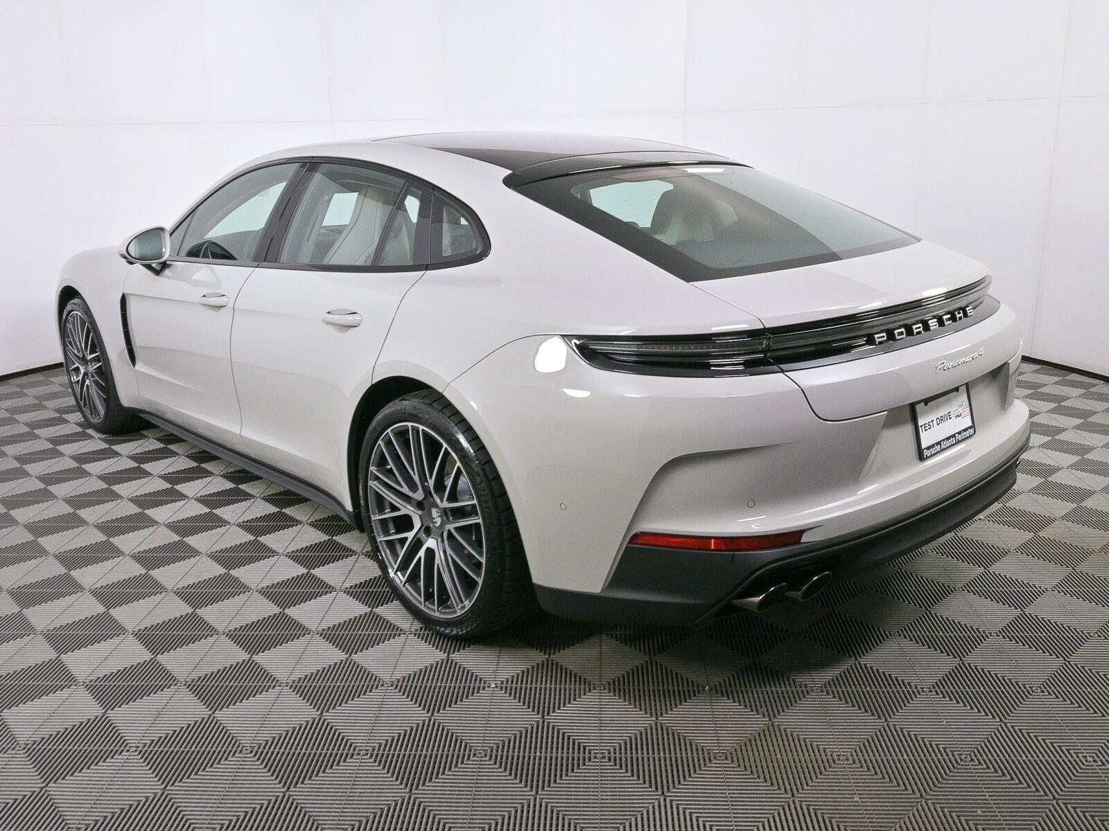 New 2026 Porsche Panamera 4 Hatchback