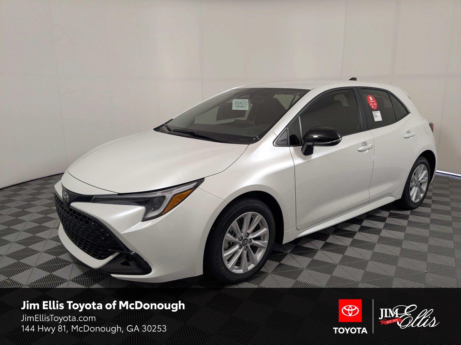 2027 Toyota Corolla Hatchback SE