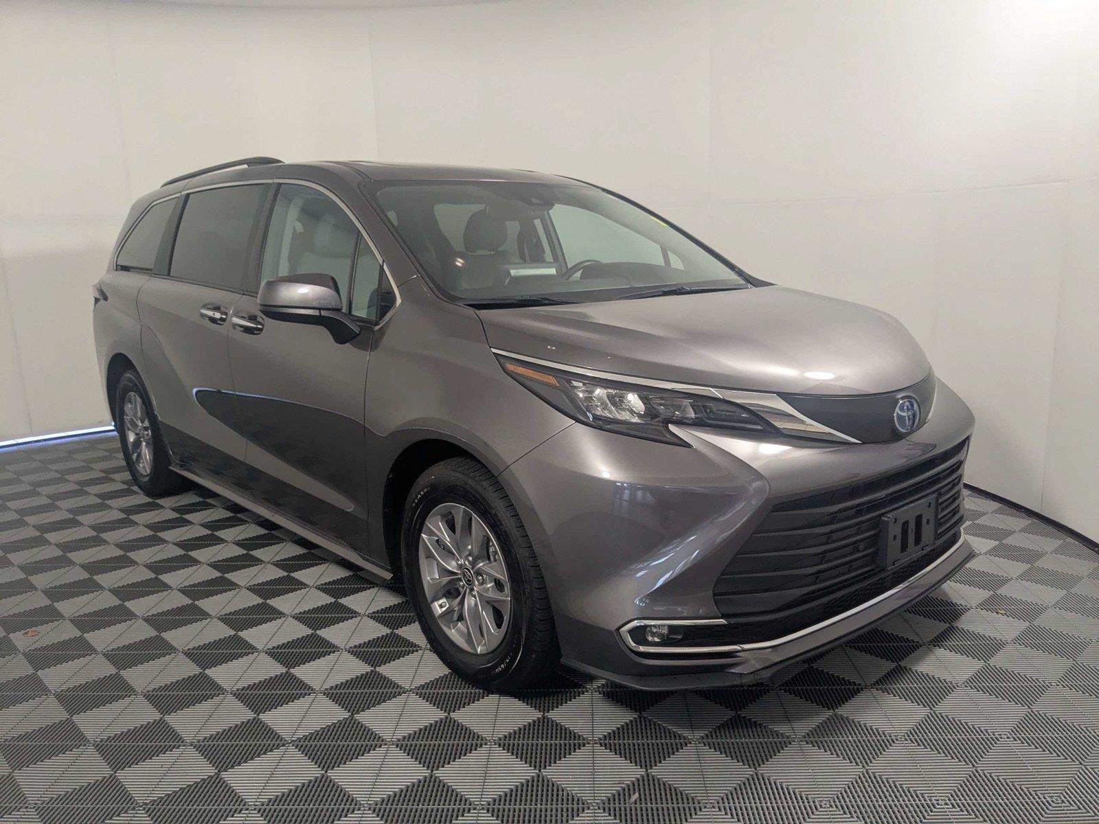 Used 2024 Toyota Sienna XLE Van