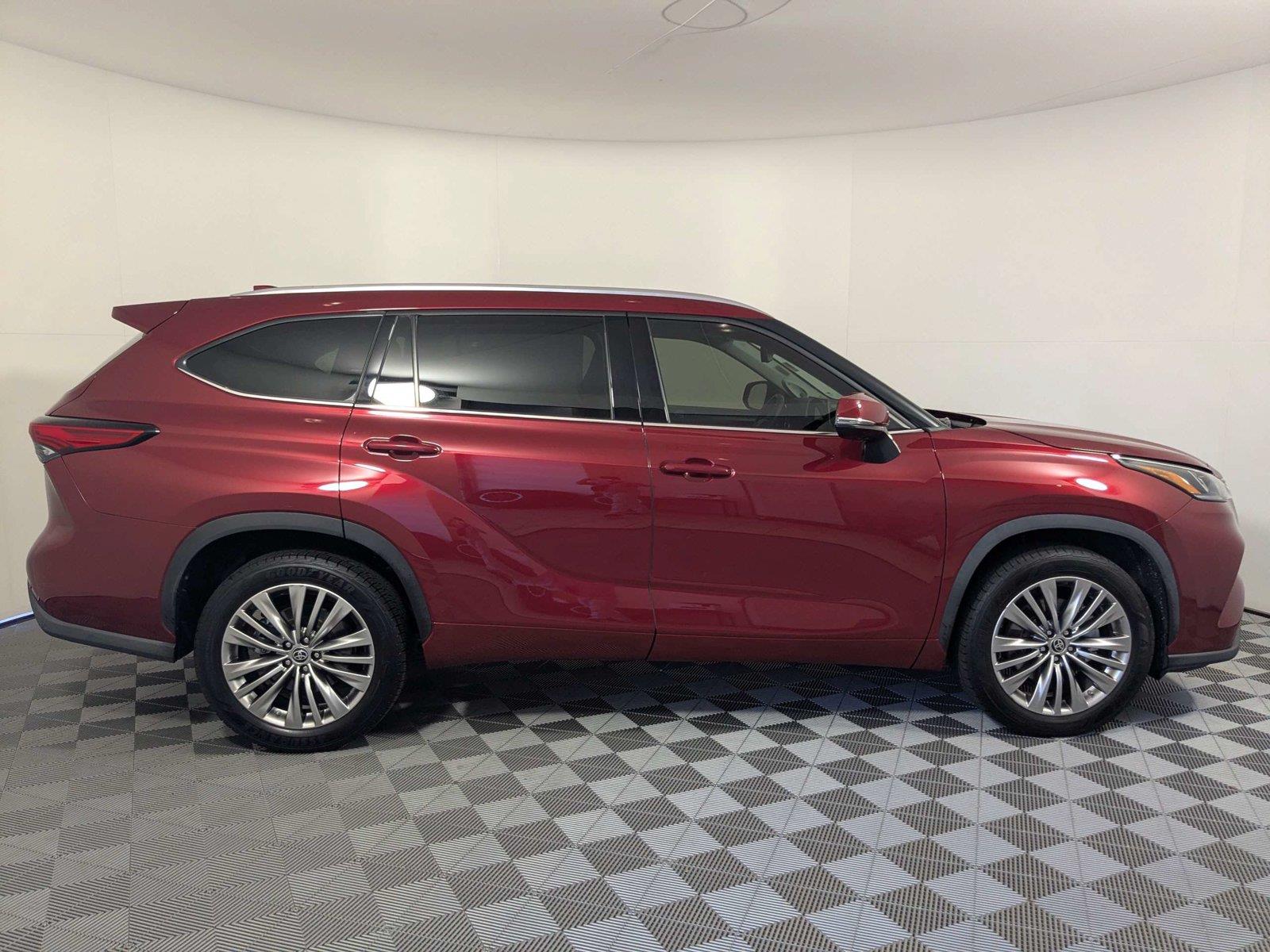 Certified 2022 Toyota Highlander Platinum SUV