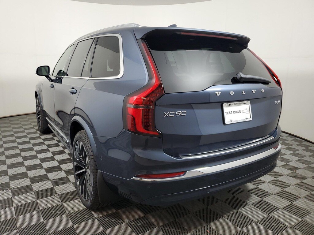 New 2026 Volvo XC90 plug-in hybrid T8 Ultra 7-Seater SUV