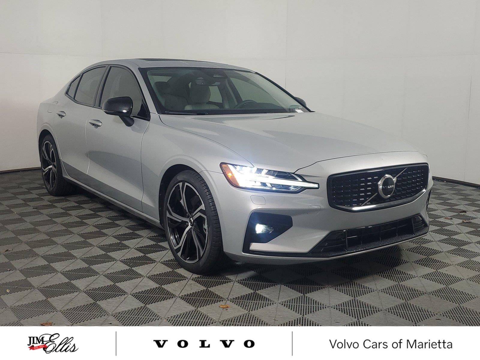 2024 Volvo S60