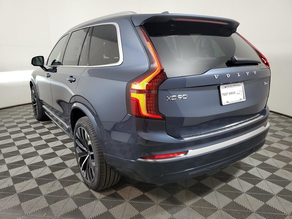 Used 2026 Volvo XC90 B6 Plus 7-Seater SUV