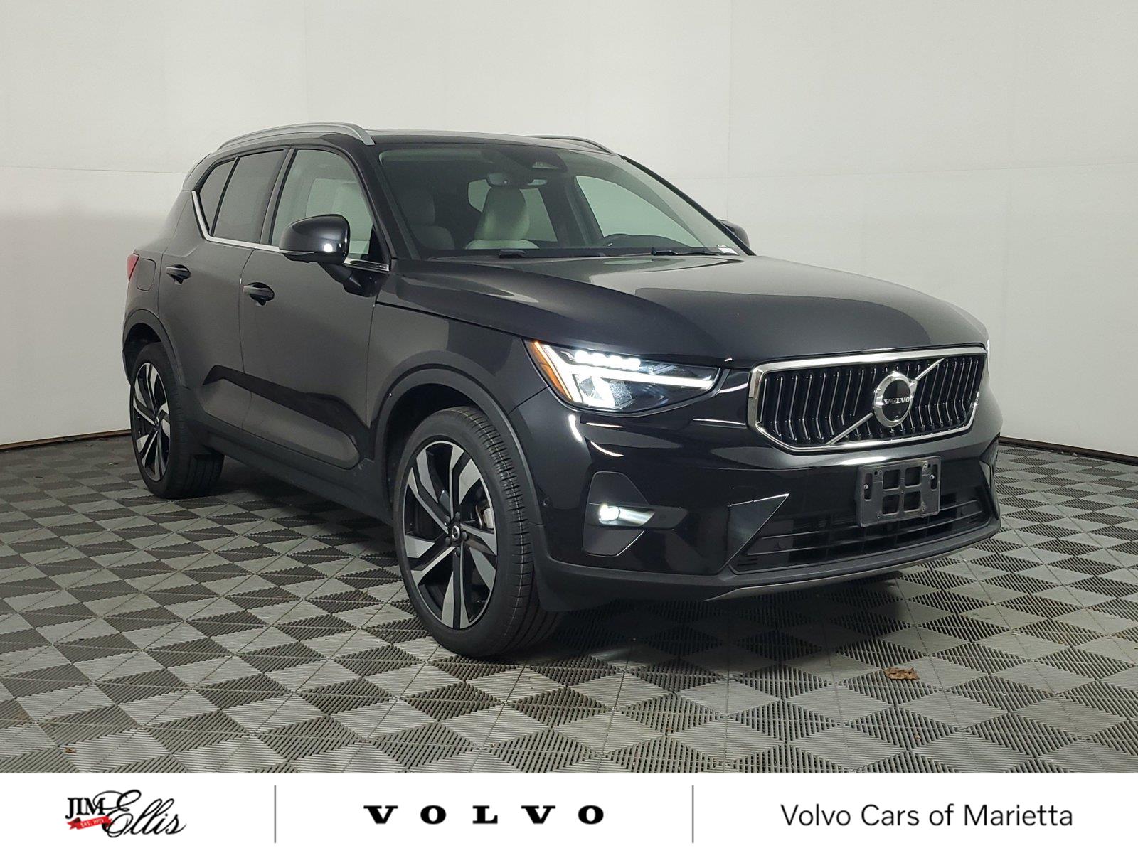 2024 Volvo XC40