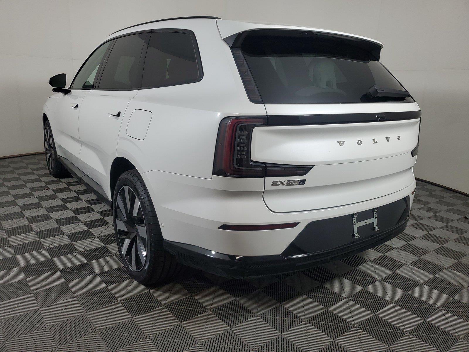 Certified 2025 Volvo EX90 Twin Motor Plus 7-Seater SUV