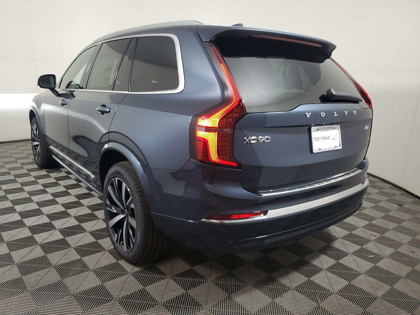 New 2027 Volvo XC90 B5 Core SUV