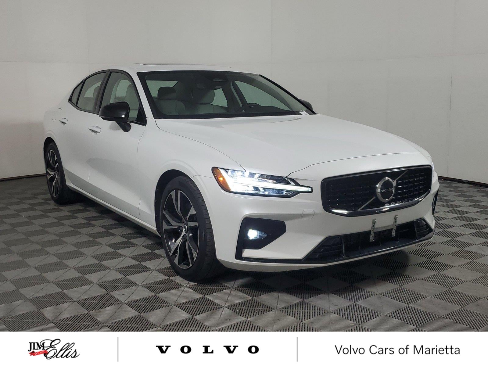 2024 Volvo S60