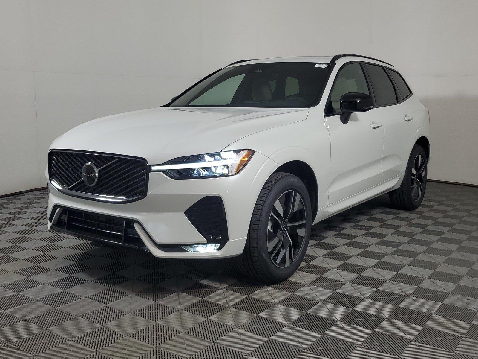 New 2027 Volvo XC60 B5 Core SUV