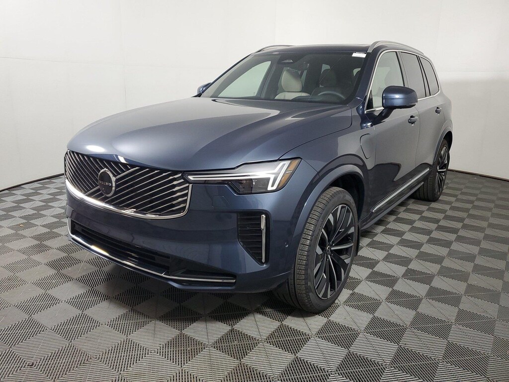 New 2026 Volvo XC90 plug-in hybrid T8 Ultra 7-Seater SUV