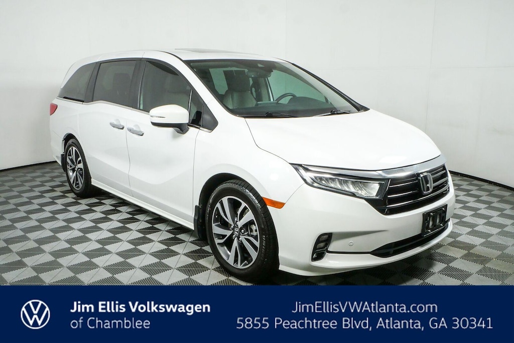 Used 2024 Honda Odyssey Touring Van