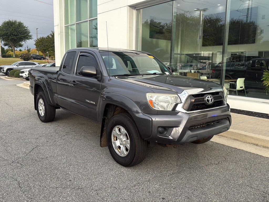 Used 2015 Toyota Tacoma Base Truck