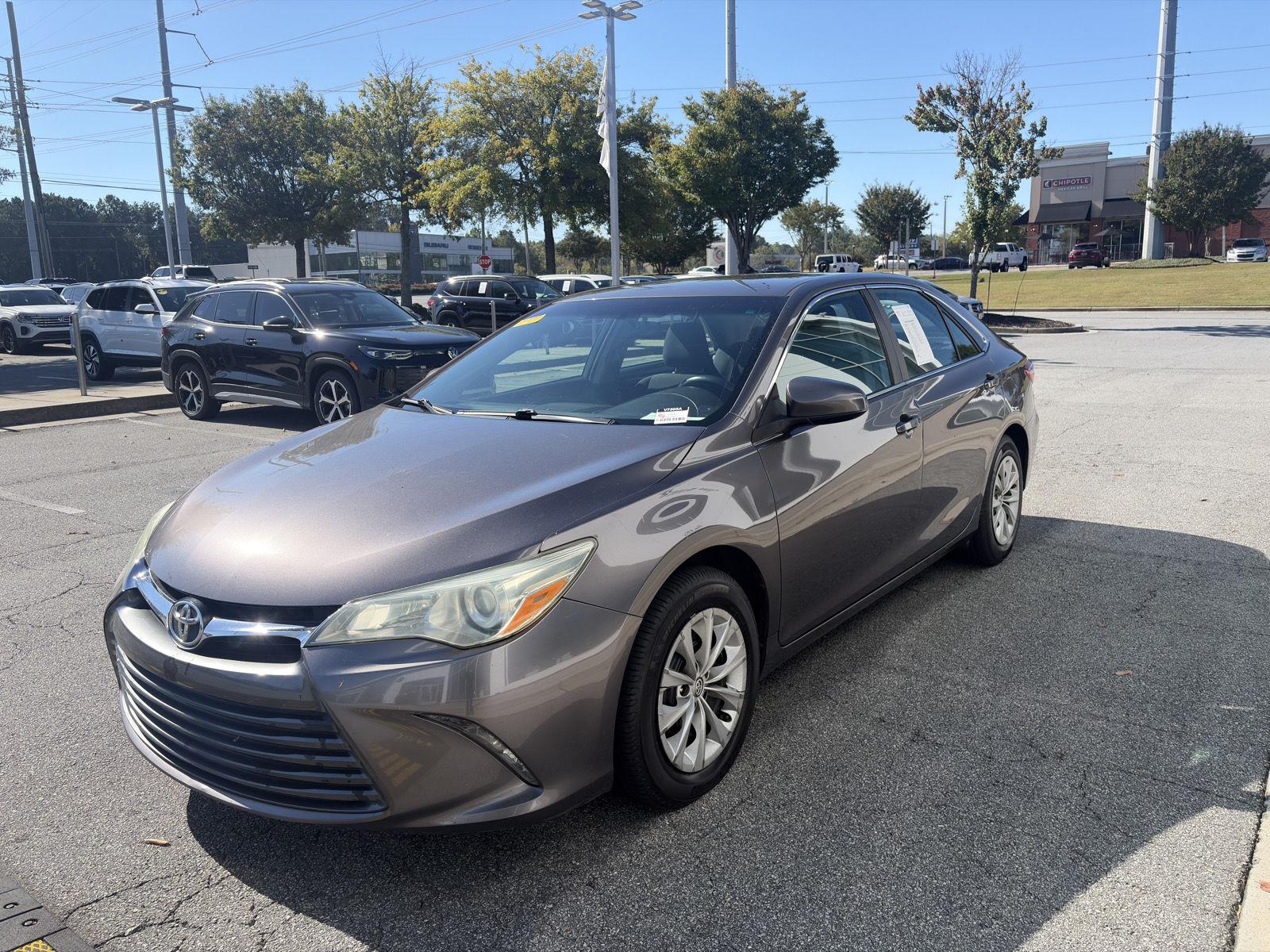 Used 2015 Toyota Camry LE Sedan