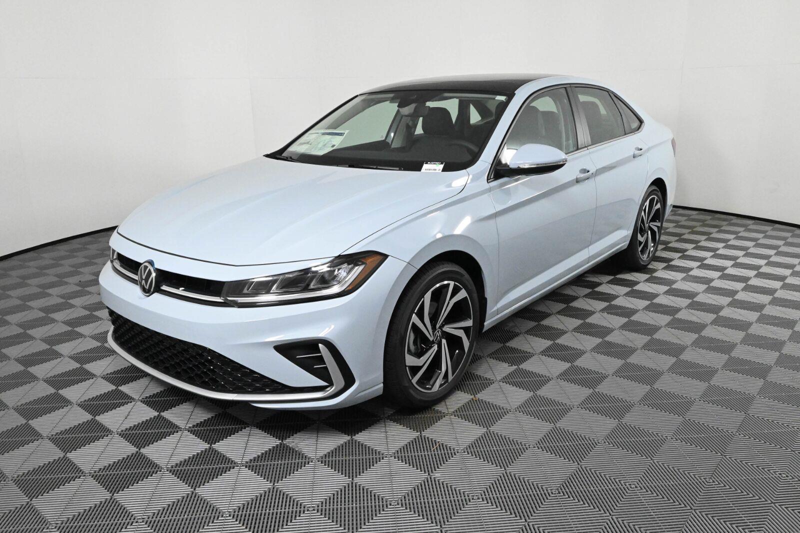 New 2027 Volkswagen Jetta SEL Sedan