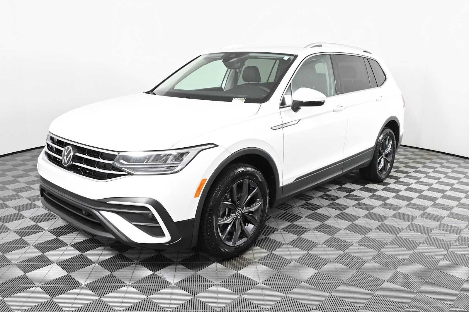 Certified 2023 Volkswagen Tiguan SE SUV