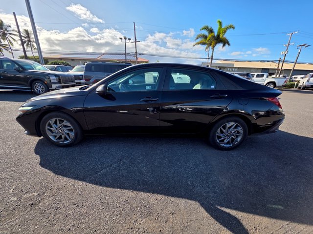 Used 2024 Hyundai Elantra SEL