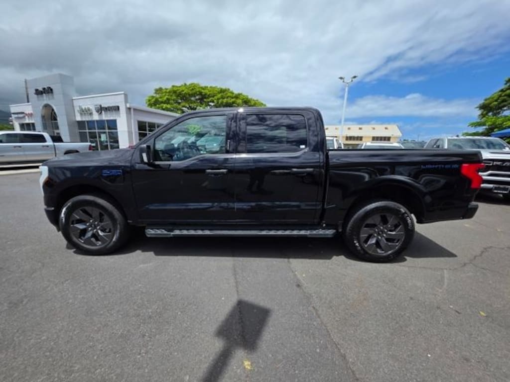 Used 2024 Ford F-150 Lightning XLT Truck