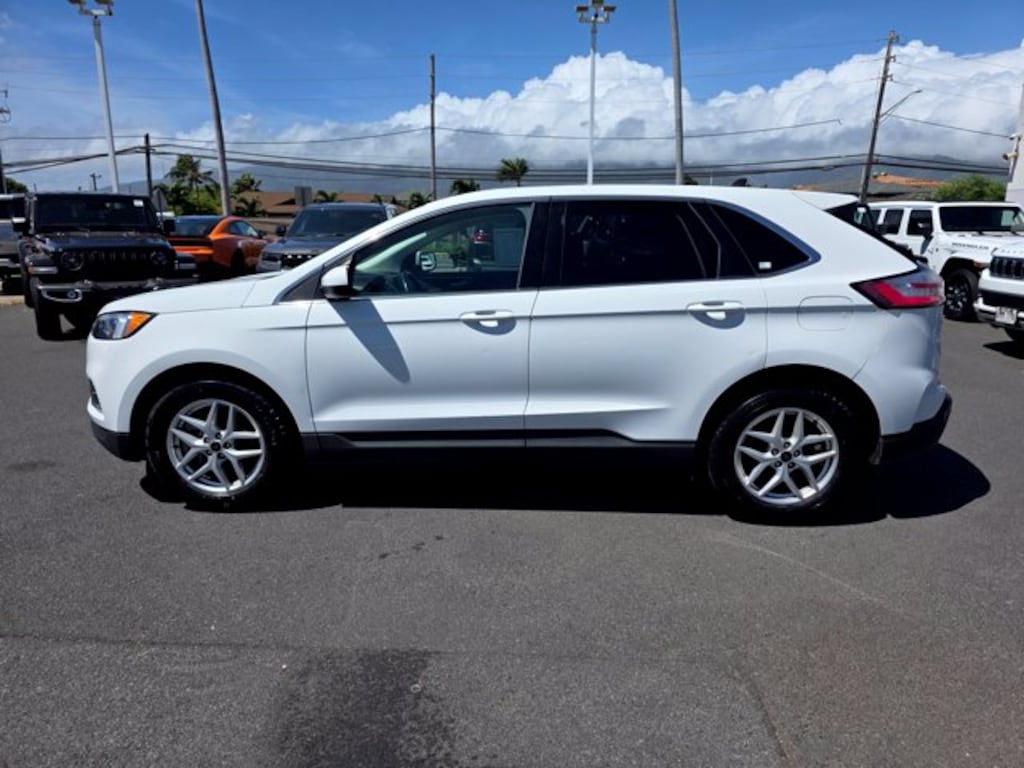 Used 2024 Ford Edge SEL SUV