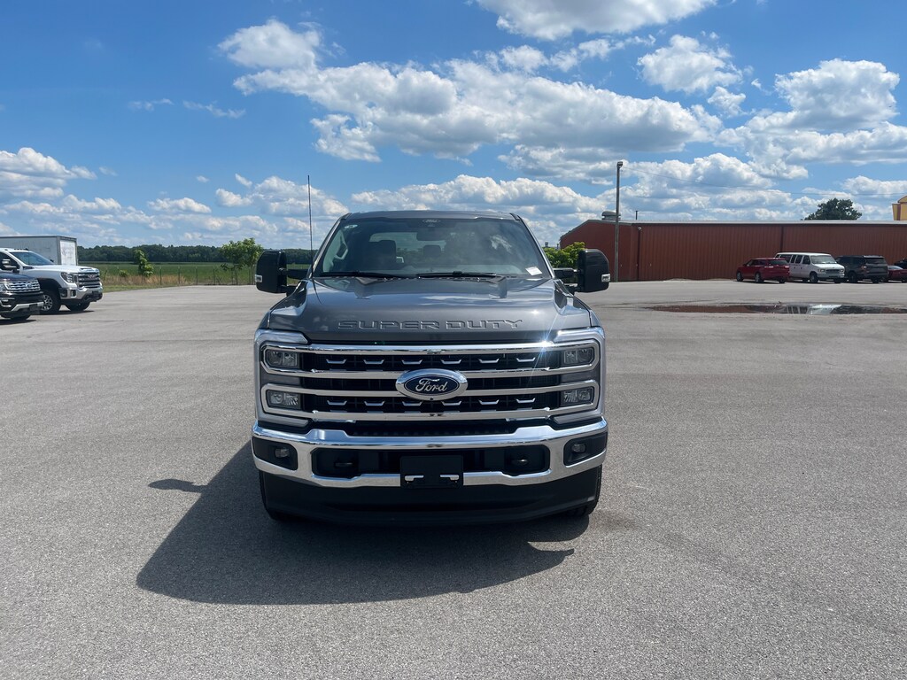 New 2026 Ford Super Duty F-250 SRW LARIAT C/C 4X4