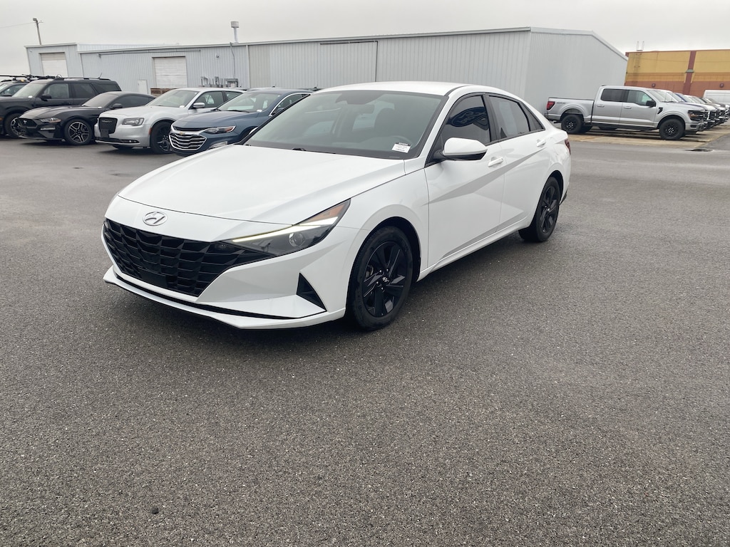 Used 2022 Hyundai Elantra SEL IVT