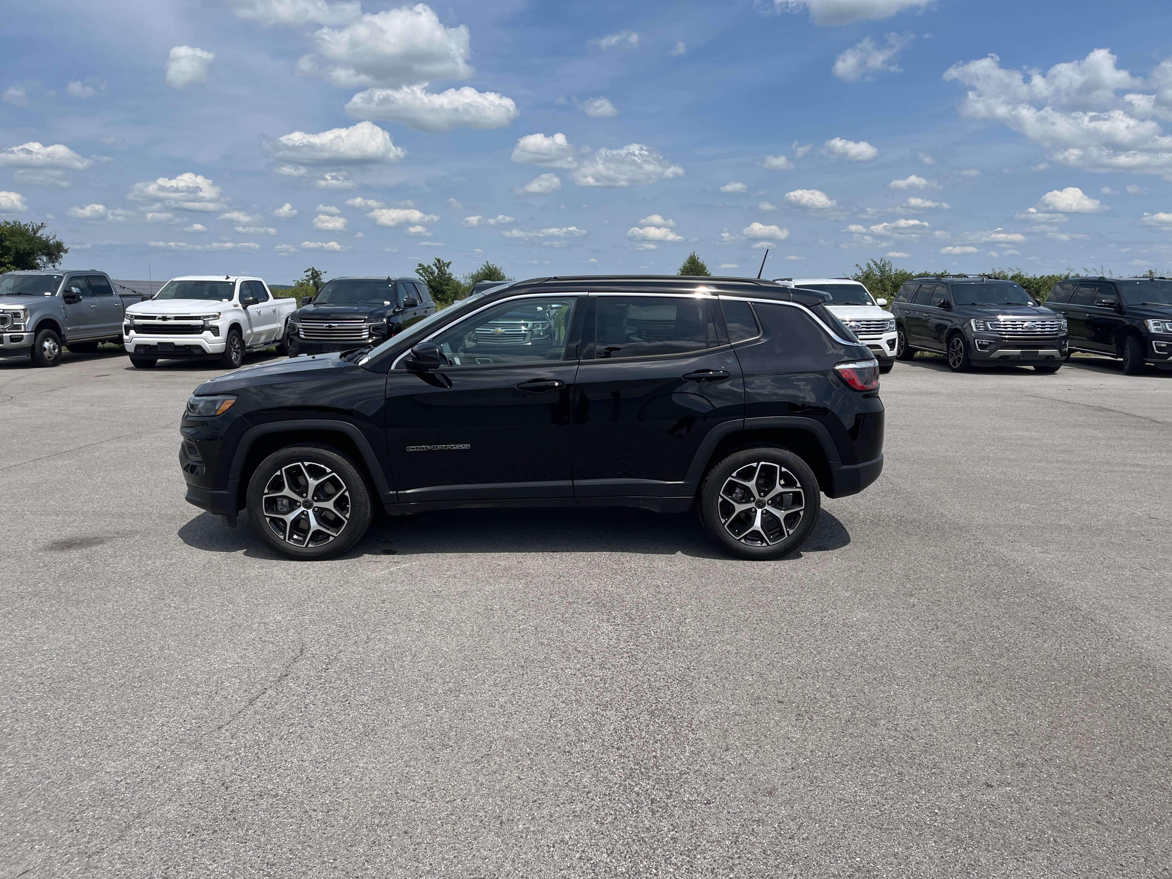 Used 2025 Jeep Compass Limited Limited 4x4