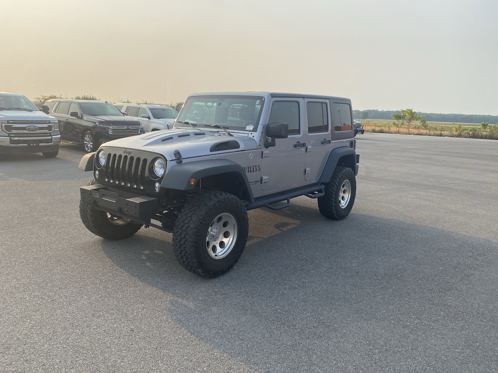 Used 2018 Jeep Wrangler JK Unlimited Willys Wheeler W Willys Wheeler W 4x4