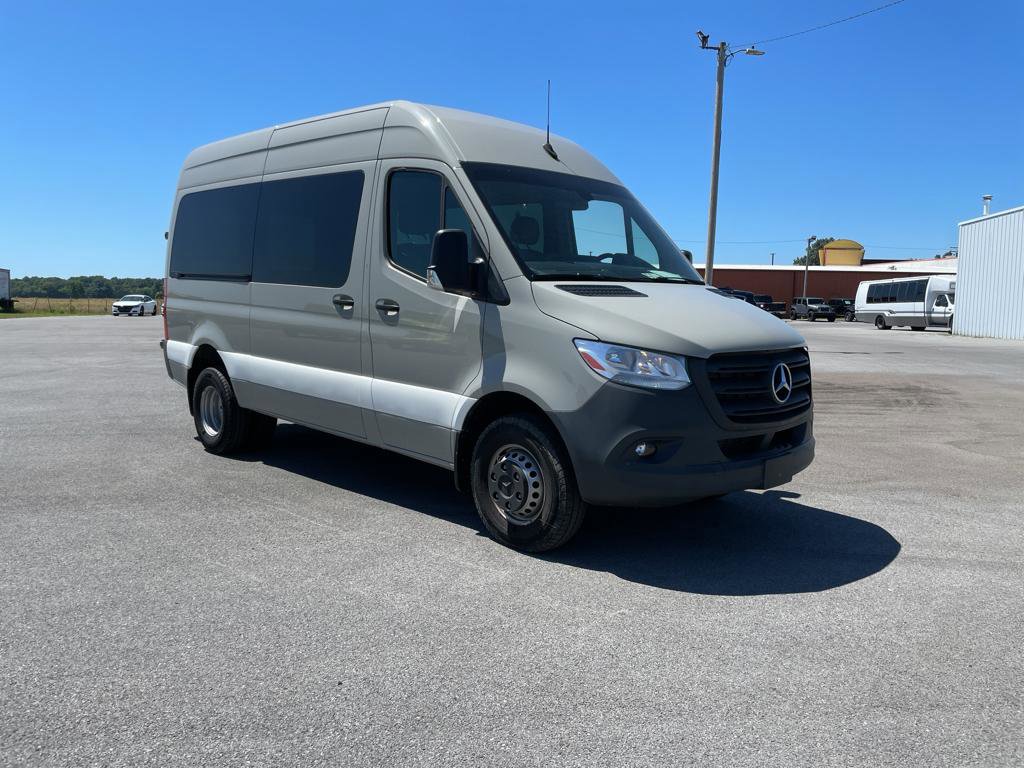  Mercedes-Benz Sprinter Cargo Van
