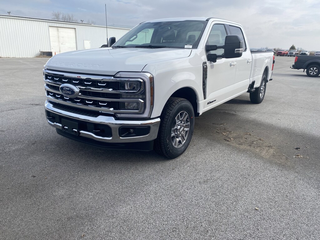 New 2026 Ford Super Duty F-250 SRW LARIAT CREW CAB 4X2