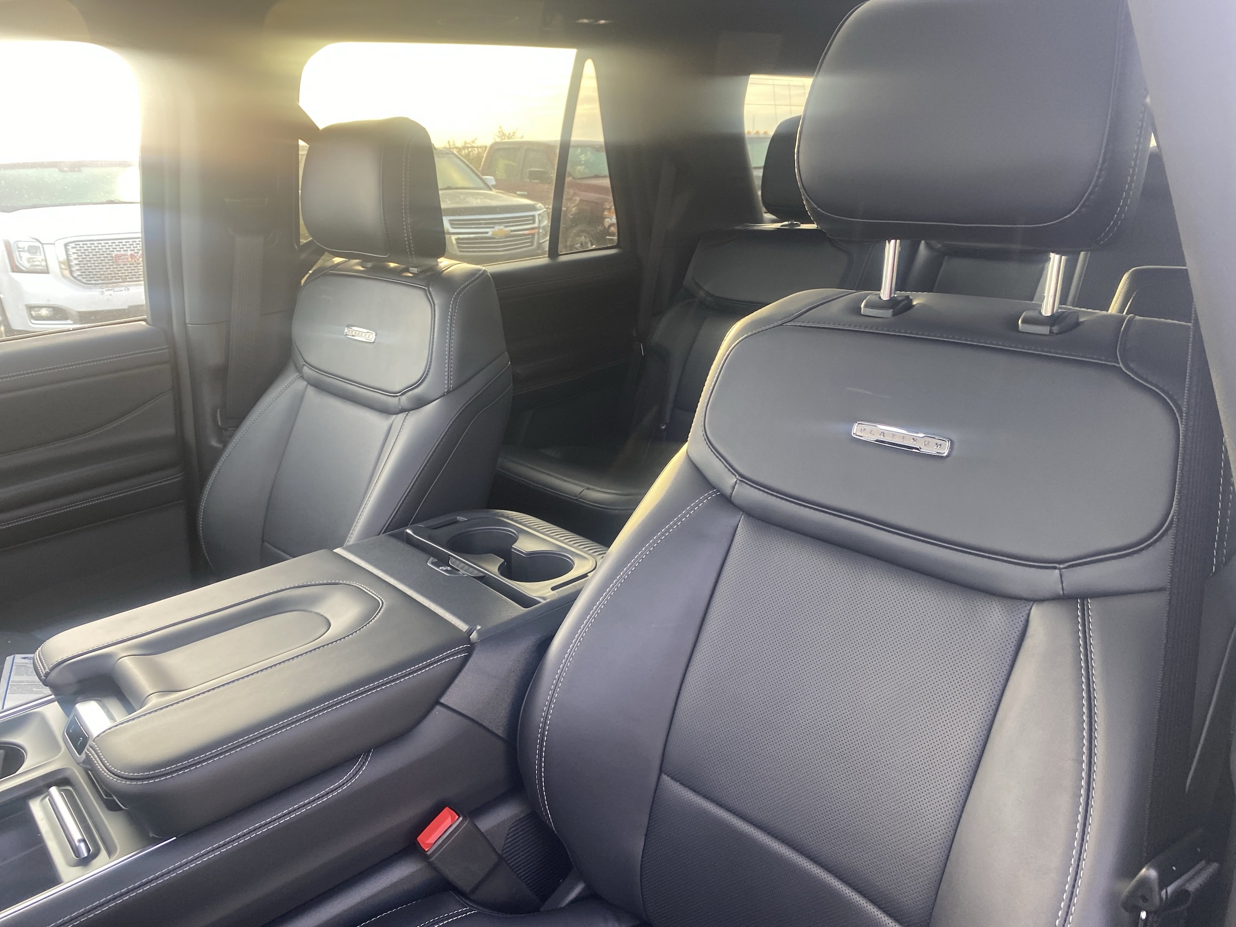 2025 Ford Expedition Platinum - Photo 10
