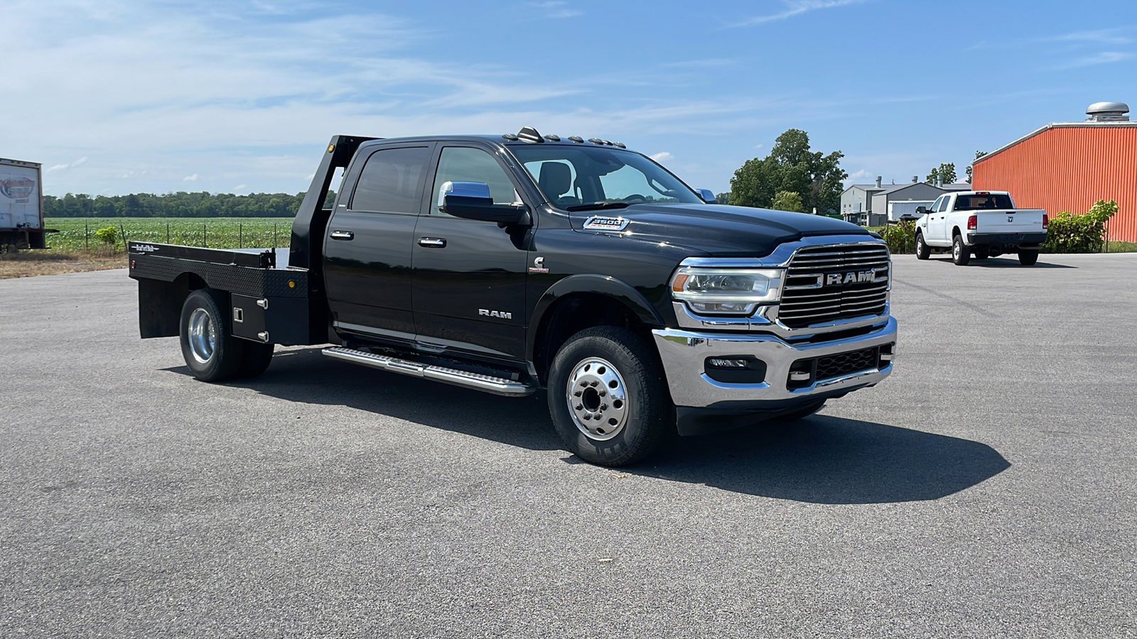 2022 Ram 3500 Chassis Cab Laramie Laramie 4WD Crew Cab 60 CA 172.4 WB