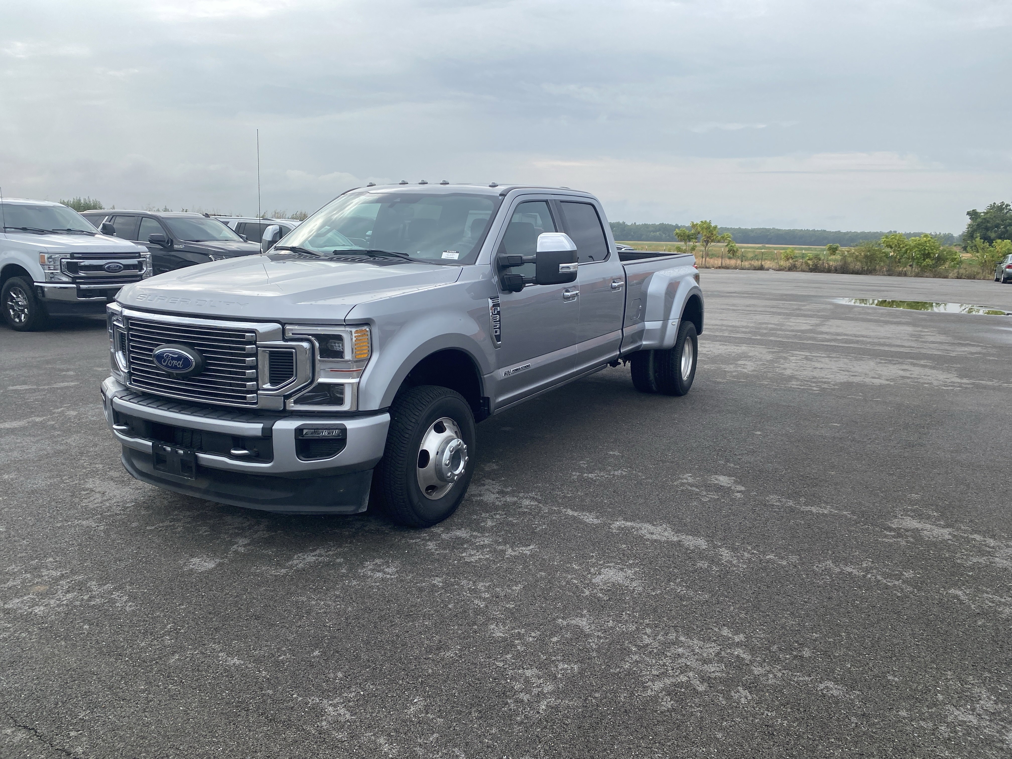 Used 2021 Ford Super Duty F-350 DRW Platinum Platinum 4WD Crew Cab 8 Box