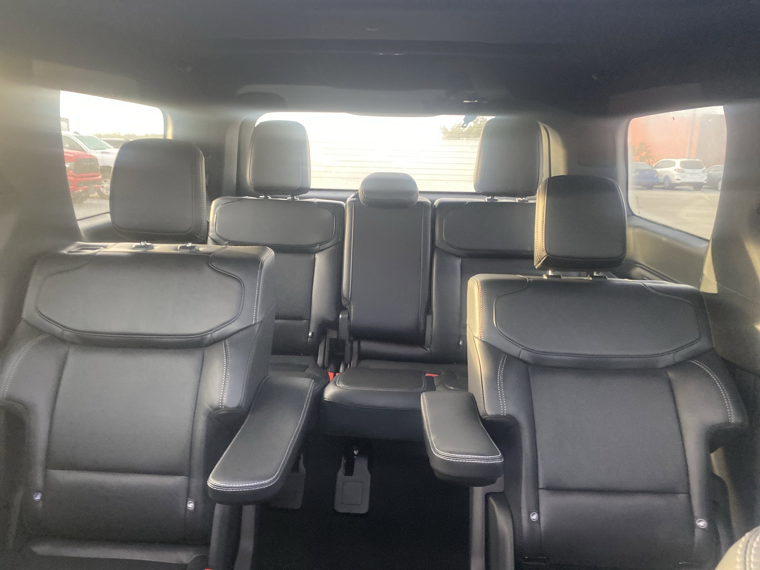 2025 Ford Expedition Platinum - Photo 17