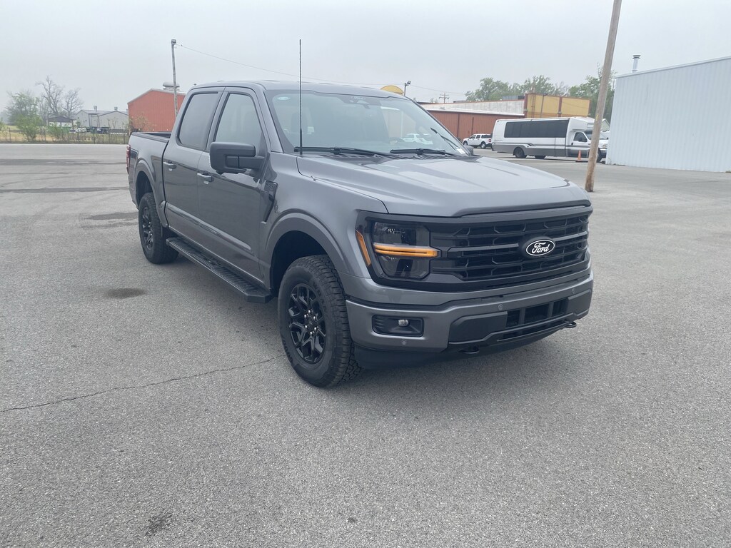New 2026 Ford F-150 XLT 4WD SUPERCREW XLT