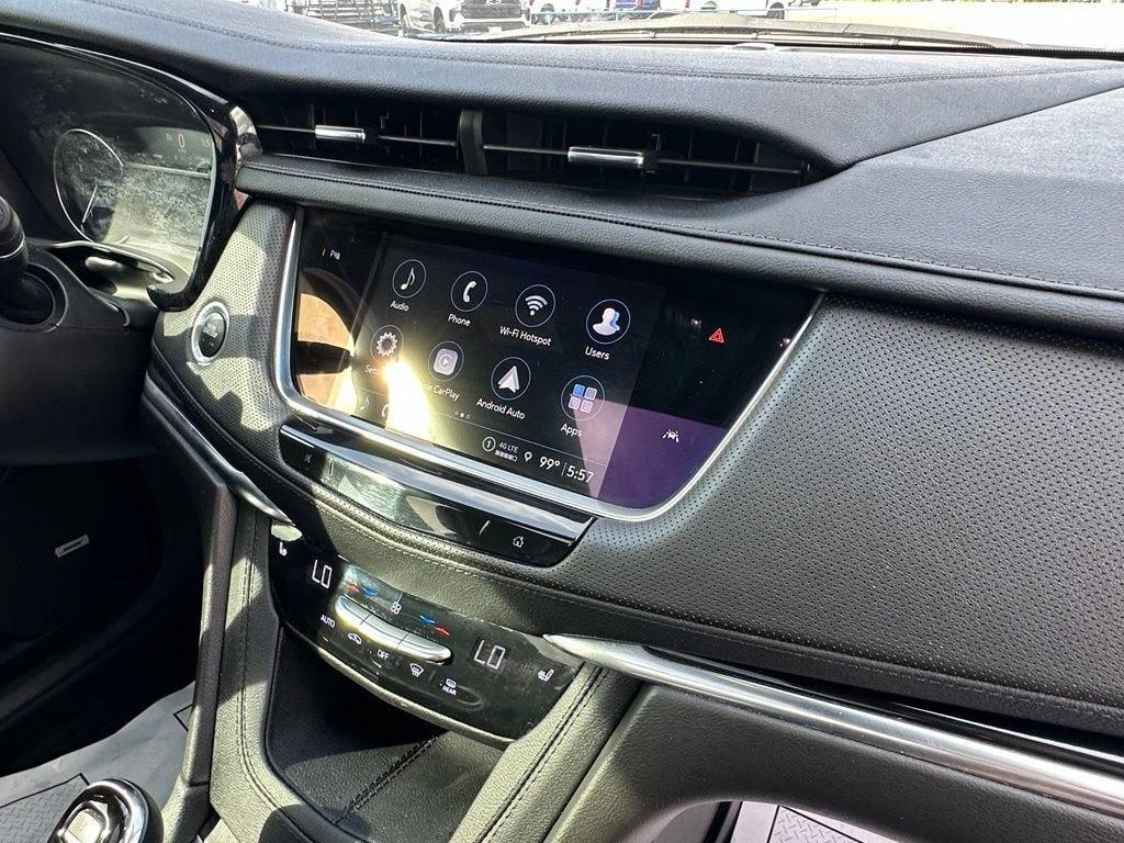 2024 Cadillac XT6 Luxury - Photo 16