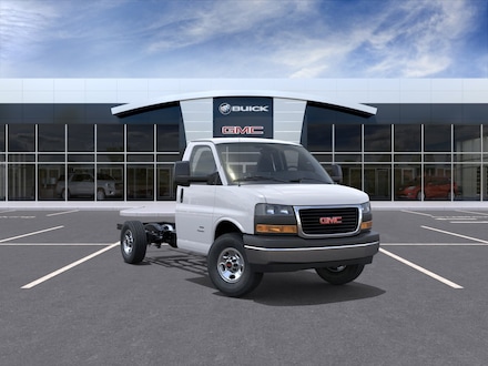 2026 GMC Savana Cutaway 3500 1WT Cutaway Van