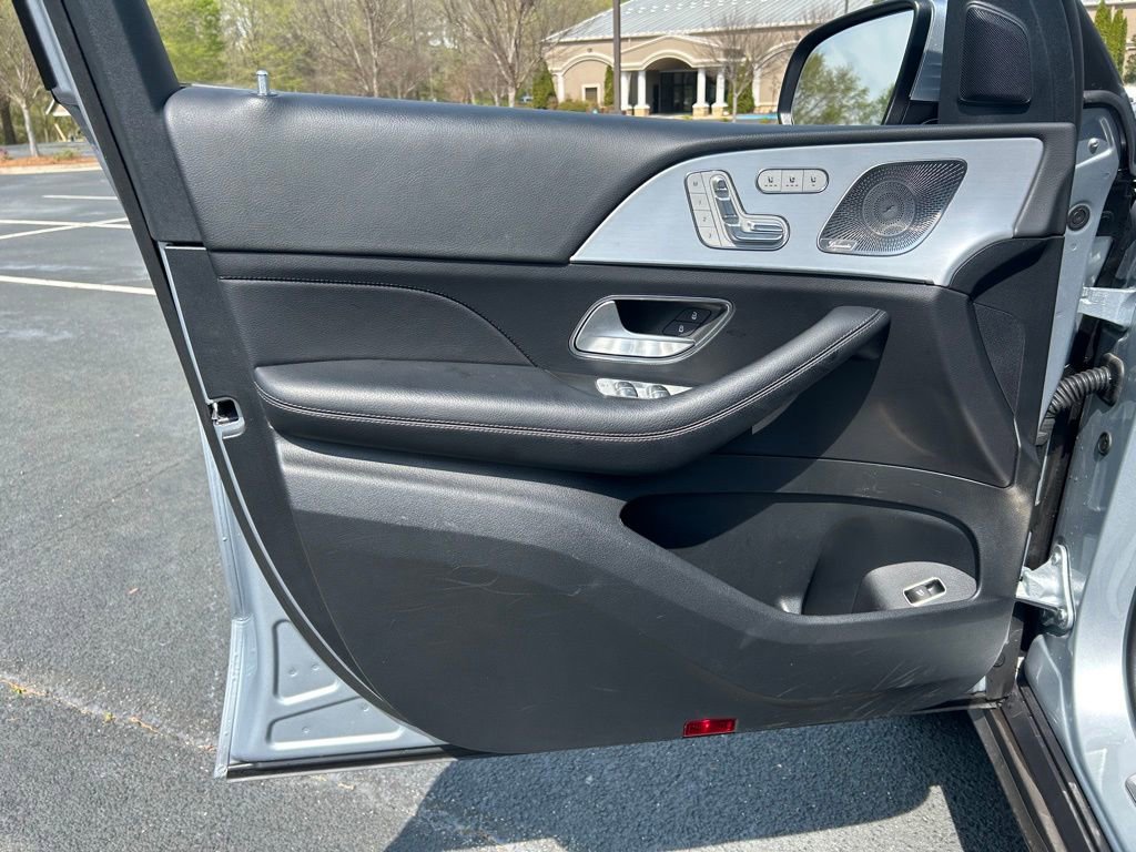 2025 Mercedes-Benz GLS Base - Photo 70