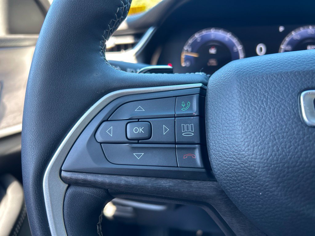 Used 2023 Jeep Grand Cherokee Limited